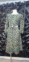 Load image into Gallery viewer, New York &amp; Company cutout  dress           sz xlrg
