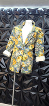 Load image into Gallery viewer, French Navy floral print blazer         sz 16
