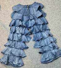 Load image into Gallery viewer, Akira Denim ruffled layered jeans     sz small
