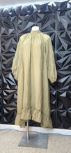 Load image into Gallery viewer, Shein long high low dress           sz med-lrg

