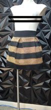 Load image into Gallery viewer, Ginger G stripe skirt           sz large (10-14)
