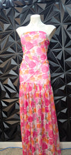 Load image into Gallery viewer, Strapless floral mermaid dress           sz untagged, fit sz 8/10
