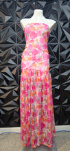 Load image into Gallery viewer, Strapless floral mermaid dress           sz untagged, fit sz 8/10
