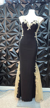Load image into Gallery viewer, Eureka formal embroidered dress          sz small
