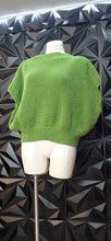 Load image into Gallery viewer, Unbranded green sweater top       sz one size
