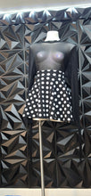 Load image into Gallery viewer, Fit and flare polka dot skirt      sz large
