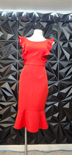 Load image into Gallery viewer, Lulus red ruffled dress            sz large (10)
