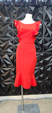 Load image into Gallery viewer, Lulus red ruffled dress            sz large (10)
