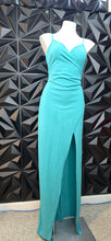 Load image into Gallery viewer, Windsor faux wrap dress               sz medium
