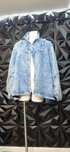 Load image into Gallery viewer, Denim distress top jacket                sz med-xlrg
