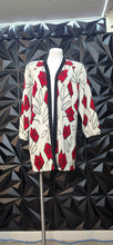 Load image into Gallery viewer, Rose open front duster              sz med-xlarge

