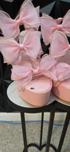 Load image into Gallery viewer, Azalea wang pink bow platform heels            sz 8  Disclaimer: Chipped at the toe
