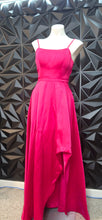 Load image into Gallery viewer, Sequin hearts pink dress           sz 7(fitting size 6)
