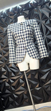 Load image into Gallery viewer, Le Suit box print blazer               sz 8
