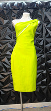 Load image into Gallery viewer, NWT Fashion nova bandage dress             sz 1x
