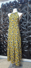 Load image into Gallery viewer, Floral print long baby doll dress           sz large 10-14
