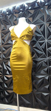 Load image into Gallery viewer, Forever 21 cutout dress           sz small (4)
