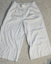 Load image into Gallery viewer, Banana Republic wide leg ankle pants         sz
