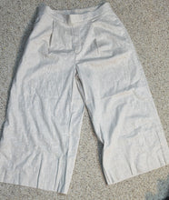 Load image into Gallery viewer, Banana Republic wide leg ankle pants         sz
