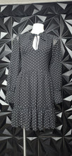 Load image into Gallery viewer, H&amp;M baby doll dress                  sz small
