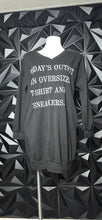 Load image into Gallery viewer, "Todays outfit" tee                  sz large
