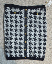 Load image into Gallery viewer, Fashion to Figure plush skirt/dress              sz 3=3x

