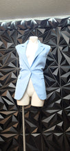 Load image into Gallery viewer, Pretty garden blue vest                  sz medium
