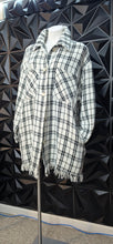 Load image into Gallery viewer, Promesa distressed jacket/duster            sz xl
