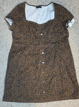 Load image into Gallery viewer, NWT Fashion to figure dress  sz 3=3x
