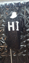 Load image into Gallery viewer, Black "Hi" sequin top            sz lrg
