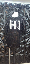 Load image into Gallery viewer, Black "Hi" sequin top            sz lrg
