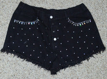Load image into Gallery viewer, Shein curve rhineston shorts             sz 2xl
