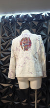 Load image into Gallery viewer, White hand designed blazer               sz 12, best fitting sz 10
