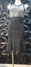 Load image into Gallery viewer, Susan Bristol peplum skirt         sz 10
