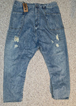 Load image into Gallery viewer, NWT denim hareem jeans            sz 2xl (14)
