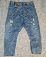 Load image into Gallery viewer, NWT denim hareem jeans            sz 2xl (14)
