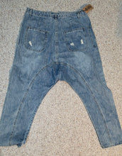 Load image into Gallery viewer, NWT denim hareem jeans            sz 2xl (14)

