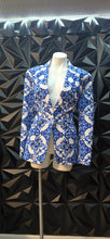 Load image into Gallery viewer, Liz Claiborne printed blazer               sz medium
