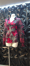 Load image into Gallery viewer, White house black market sheer floral print top        sz large
