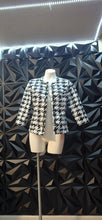 Load image into Gallery viewer, Tweeds Houndstooth open front blazer           sz medium
