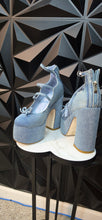 Load image into Gallery viewer, Brand new Azalea wang denim chunky platform heels           sz 7
