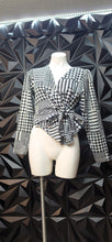 Load image into Gallery viewer, Ann Taylor houndstooth wrap top           sz small
