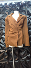 Load image into Gallery viewer, NWT Pretty little things blazer           sz 18
