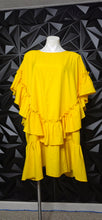 Load image into Gallery viewer, Yellow lightweight ruffled dress             sz 4xl (18 fit)
