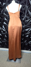 Load image into Gallery viewer, Revelry formal dress                 sz 10

