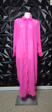 Load image into Gallery viewer, Sheer pink duster                sz untagged, best fitting sz large
