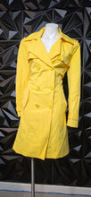 Load image into Gallery viewer, New York &amp; co yellow jacket            sz large (8/10)
