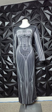 Load image into Gallery viewer, Long body dress                sz xlrg
