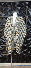 Load image into Gallery viewer, Houndstooth poncho       one size Houndstoot

