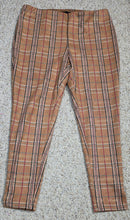 Load image into Gallery viewer, Zach &amp; Rachel print jegging            sz large 14/16

